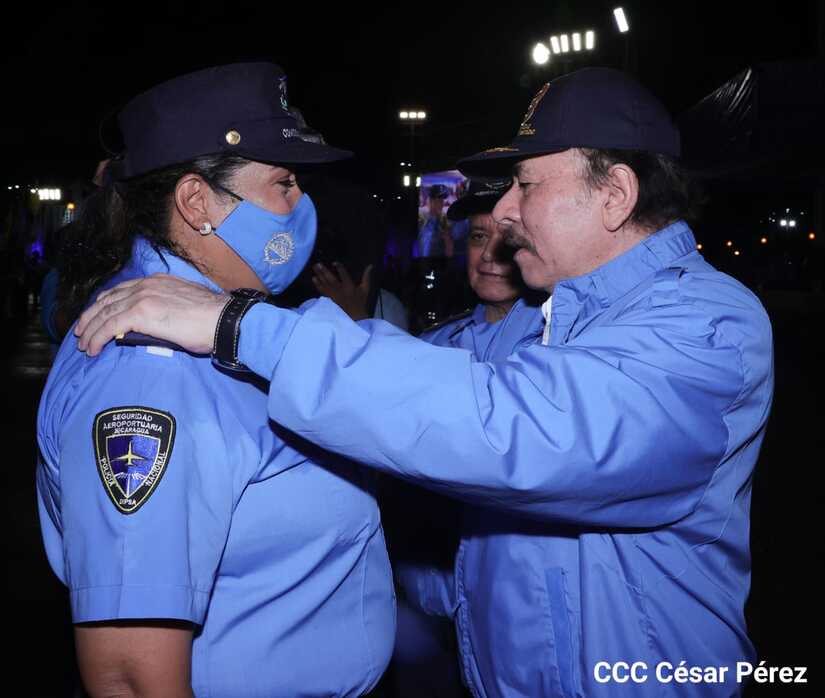 POLICIA